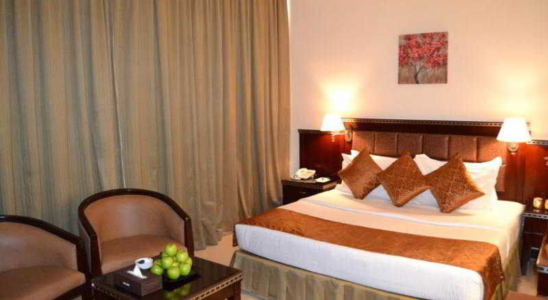 Fortune Hotel Apartments Abu Dhabi Exteriör bild